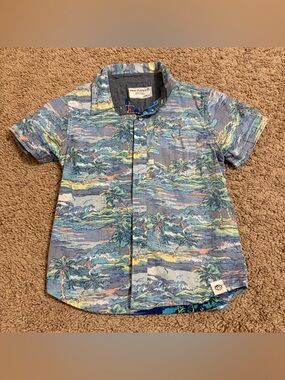 Free Planet Blue and Green Tropical Print Short-Sleeve Button-Down size 4T